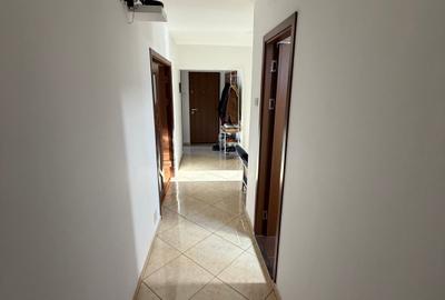 Apartament cu 5 camere decomandat în Calea Călărașilor - 7