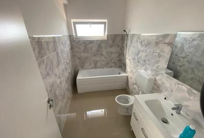 Casă individuală cu 4 camere cu Canalizare în 1 Decembrie - 15