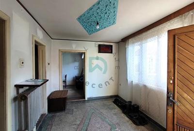 Casă individuală cu 4 camere cu Canalizare în Central - 23