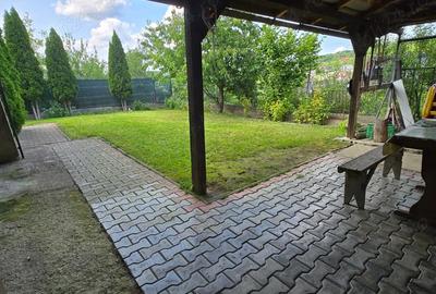 De vanzare casa D+P+E - Aleea Trifoiului - 2