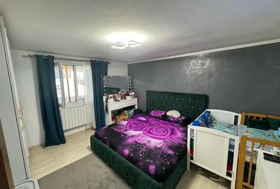 Casă cu 3 camere cu Teren 300 Mp în Central
