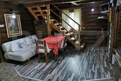 Casă cu Teren 3300 Mp în Central - 13