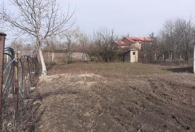 Teren de 816 mp, în Movilița - 2