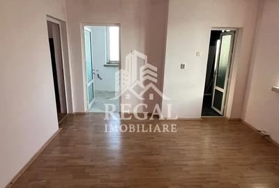 Casă cu Teren 932 Mp în Central