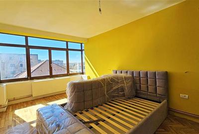 Apartament cu 6 camere decomandat în Bălcescu - 15