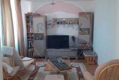 Casă cu 5 camere cu Teren 600 Mp în Gulia - 6