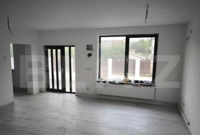 Casă cu 4 camere cu Teren 250 Mp în Lascăr Catargiu
