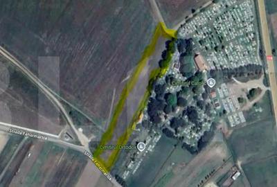 Teren de 6200 mp, în Central