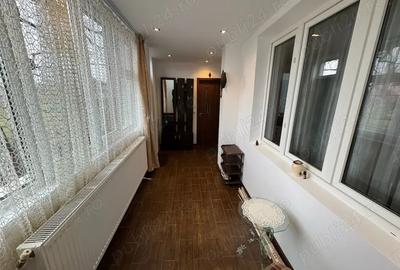 Vand apartament 2 camere (bloc Ceramica) - 4