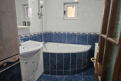 Inchiriez apartament 2 camere , transformat in 3 - 1