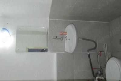 Spațiu comercial, de 37 mp, în Central - 1