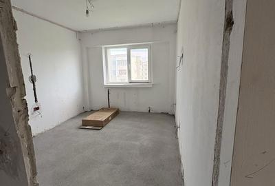 Apartament cu 3 camere decomandat în Central - 1