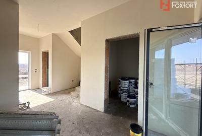 Casă cu 4 camere cu Teren 305 Mp în Săcălaz - 10