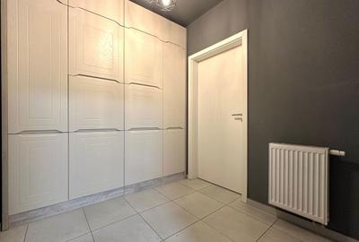 Apartament cu 2 camere, mobilat în Tractorul - 9