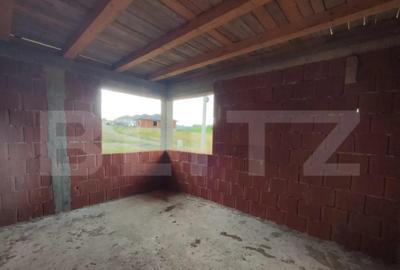 Casă cu 4 camere cu Teren 600 Mp în Central - 7