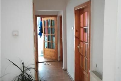 Apartament cu 4 camere decomandat, mobilat în Mănăștur