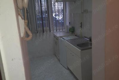 Apartament cu 2 camere nedecomandat în Central - 1