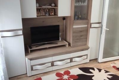 Apartament cu 3 camere decomandat în Central - 2