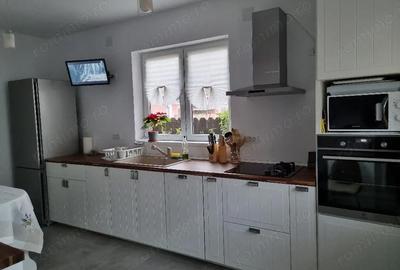 Casă cu Teren 1161 Mp în Islaz - 6