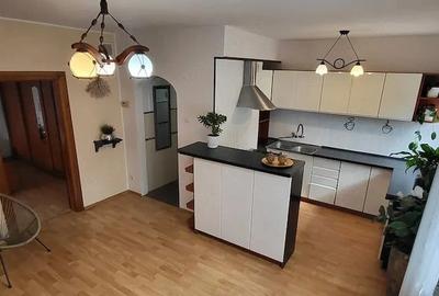 Apartament cu 2 camere decomandat în Complex Studențesc - 4