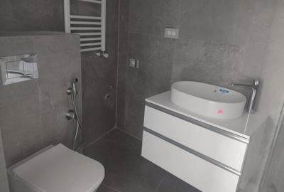 Apartament cu 4 camere decomandat în Moșilor - 12