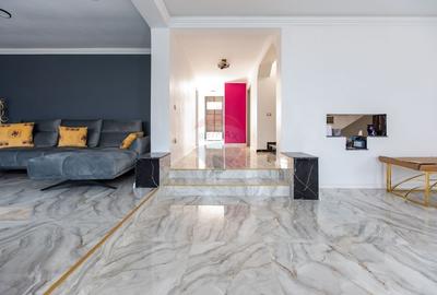 Casă cu 5 camere cu Teren 1000 Mp în Nicolae Bălcescu - 1