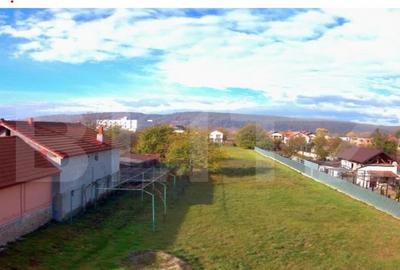 Teren intravilan de 2569 mp, cu dublu acces, Targu Jiu - 1