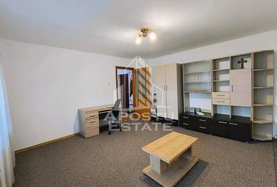 Apartament cu 2 camere, zona Lunei, Decomandat - 3