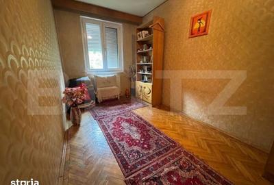 Apartament cu 3 camere semidecomandat în Central - 8