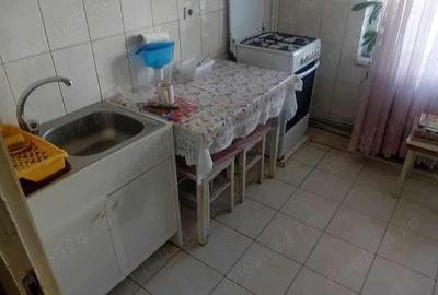 Apartament cu 2 camere decomandat în Central - 9