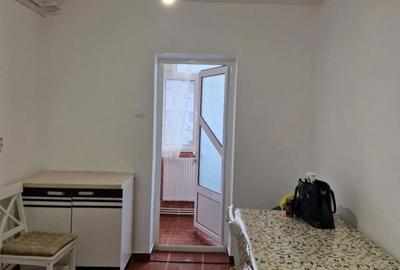 Apartament cu 2 camere decomandat în Central - 8