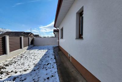 Casă cu 4 camere în Valea Ursului - 8