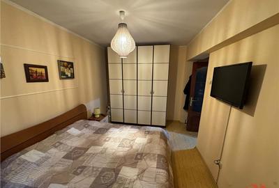 Apartament cu 3 camere decomandat, mobilat în Central - 2