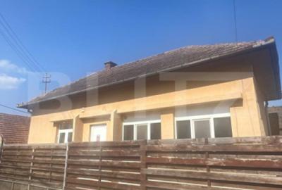 Casă cu 5 camere cu Teren 497 Mp în Nădășelu - 1