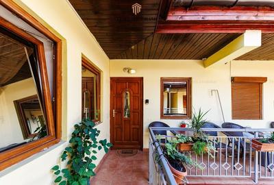 Apartament cu 3 camere decomandat, mobilat în P-ța Unirii - 22