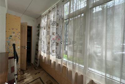 Apartament cu 2 camere semidecomandat în Podu Roș - 6