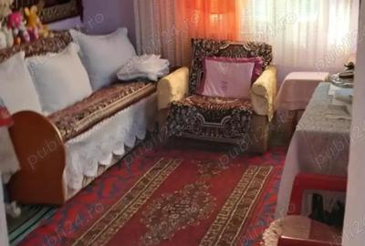 Casă cu 3 camere în Costești - 1