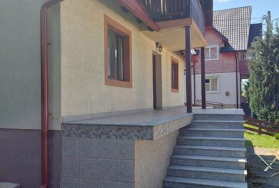 Casă cu 4 camere în Central - 3