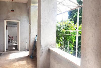 Casa de vanzare, langa biserica, in zona centrala, in comuna Pilu, jude?ul Arad - 4