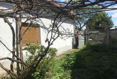 Teren de 719 mp, în Fratelia
