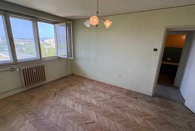 Apartament 2 camere, etaj intermediar -  zona Transylvania College - 1