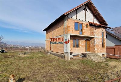 Casa de vanzare S+P+E Alba Micesti 670mp teren - 1
