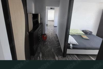 Apartament cu 3 camere decomandat în Exterior Vest - 2