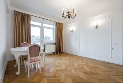 Apartament cu 3 camere semidecomandat în P-ța Universității - 12