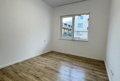 Apartament cu 3 camere semidecomandat în Florești - 5