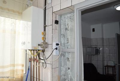 Bascov - Centru, Apartament 2 Camere Decomandat, Etaj 2 - 8