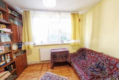 Apartament cu trei camere  zona Tiglina 1 et. 2 DECOMANDAT + GARAJ langa bloc Apartament cu trei camere  zona Tiglina 1 et. 2 DECOMANDAT + GARAJ langa bloc - 5