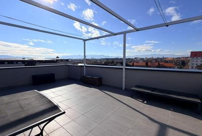 Penthouse cu 3 camere decomandat, mobilat în Central - 8