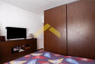 Apartament 3 camere de vanzare zona Micalaca - 14