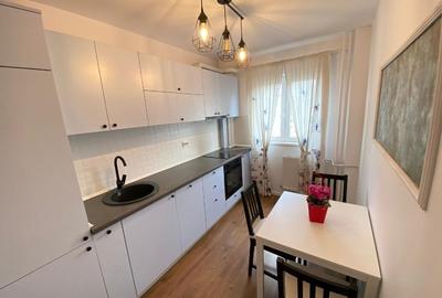 Apartament cu 2 camere decomandat în 13 Septembrie